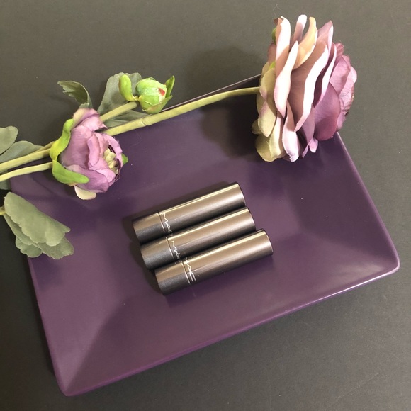 MAC huggable lip color set, set of 3 colors - Picture 3 of 6